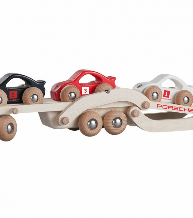 Race Truck white Wood natural finish